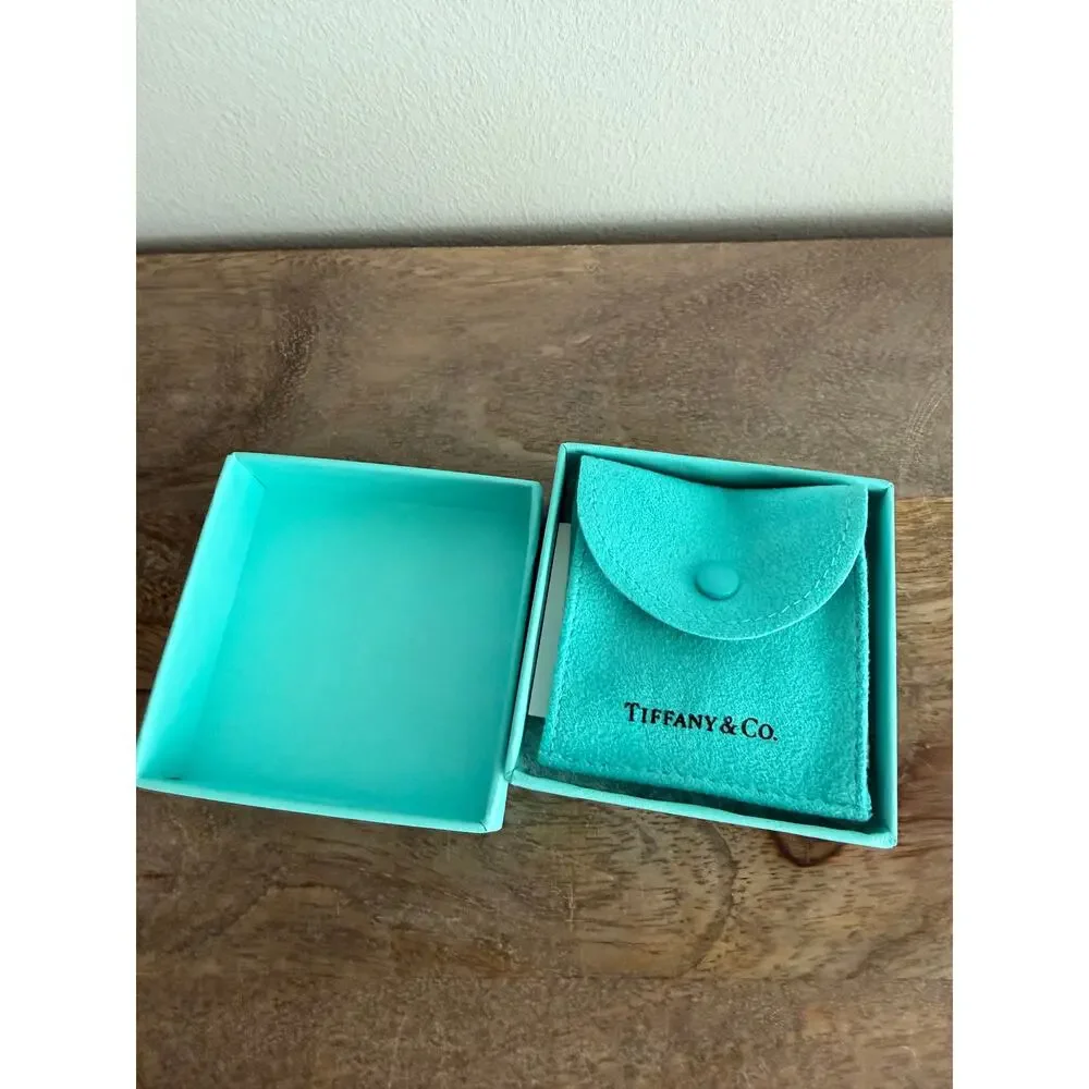 Tiffany & Co. Authentic Return to Tiffany Sterling Silver Round Tag Keychain